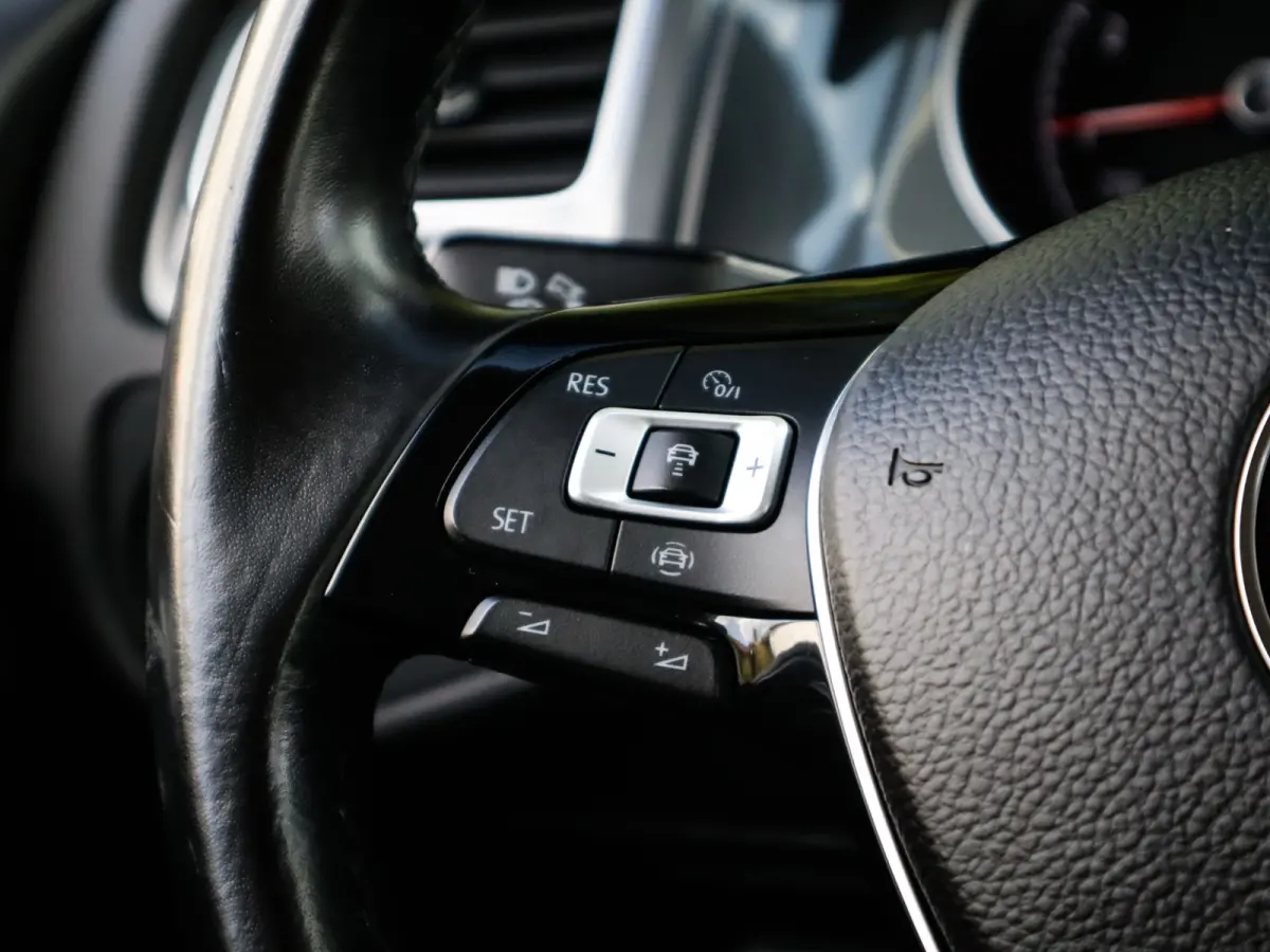 1.5 TGI CNG Comfortline 1e-Eig. & Dealer-Onderh. BOVAG-Garantie. NL-Auto.