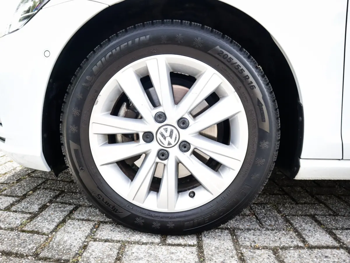 1.5 TGI CNG Comfortline 1e-Eig. & Dealer-Onderh. BOVAG-Garantie. NL-Auto.