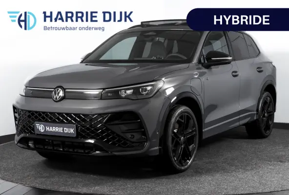 1.5 eHybrid 272 PK R-Line | Black Style | Elek. Trekhaak | S/K-panodak | Adapt. Cruise | Stoel-+stuurverw. | App. Connect | Camera | PDC | LM 20" | 8355