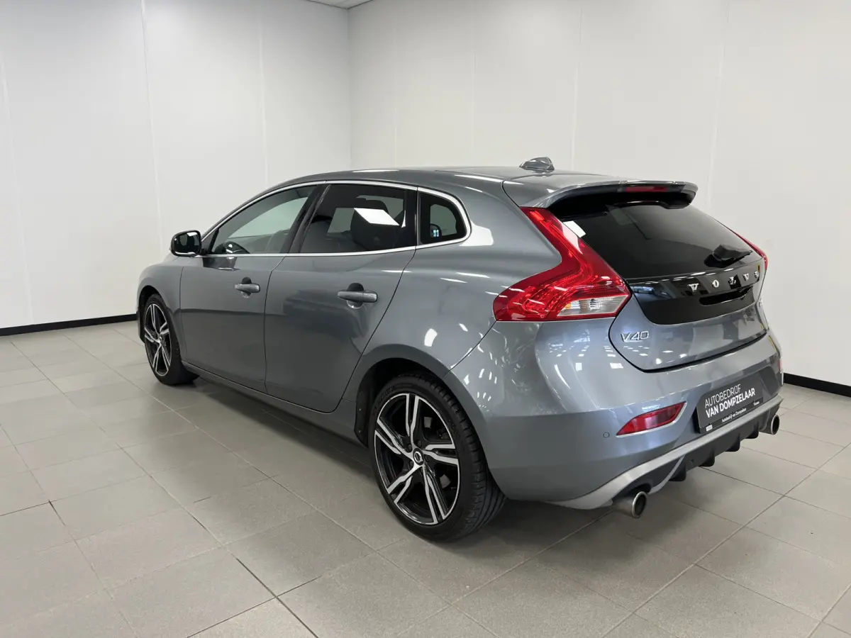 2.0 T4 R-design Business Sport / Panodak / Stoelverw. /