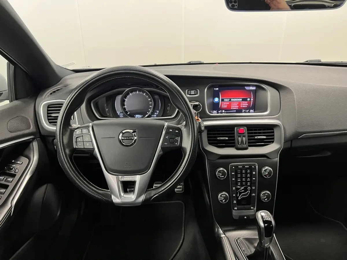 2.0 T4 R-design Business Sport / Panodak / Stoelverw. /