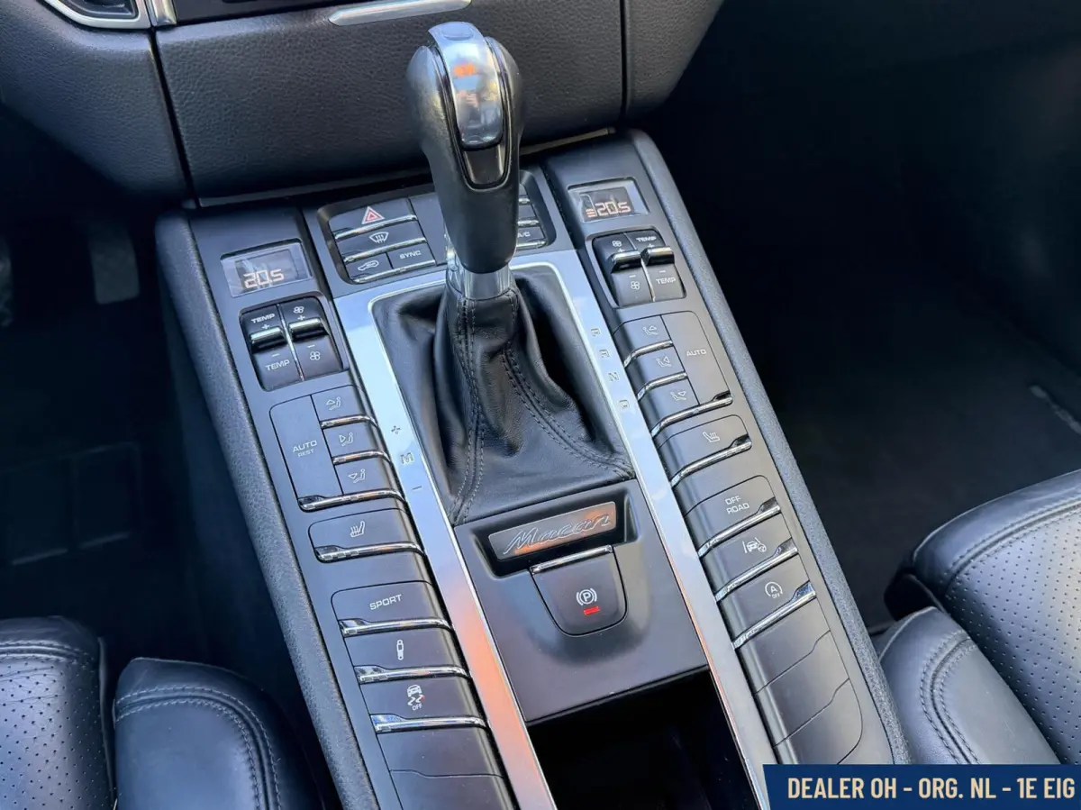 3.0 S Panorama Comfort stoel Adapt Cruise Bose 3.0 S