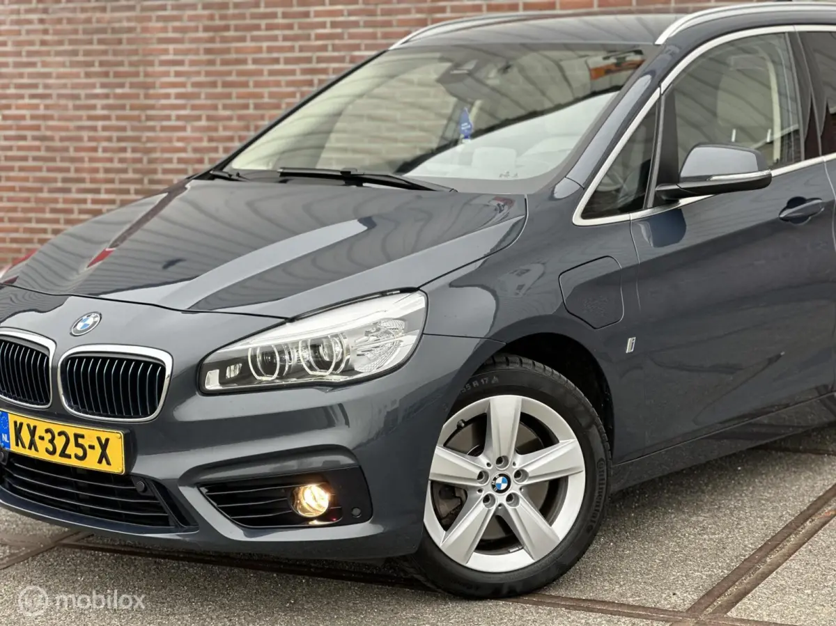 225xe iPerformance Centennial High Executive