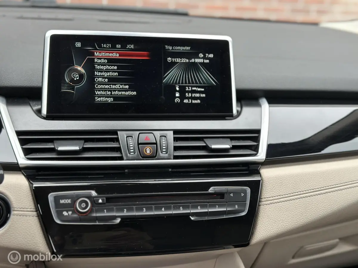 225xe iPerformance Centennial High Executive