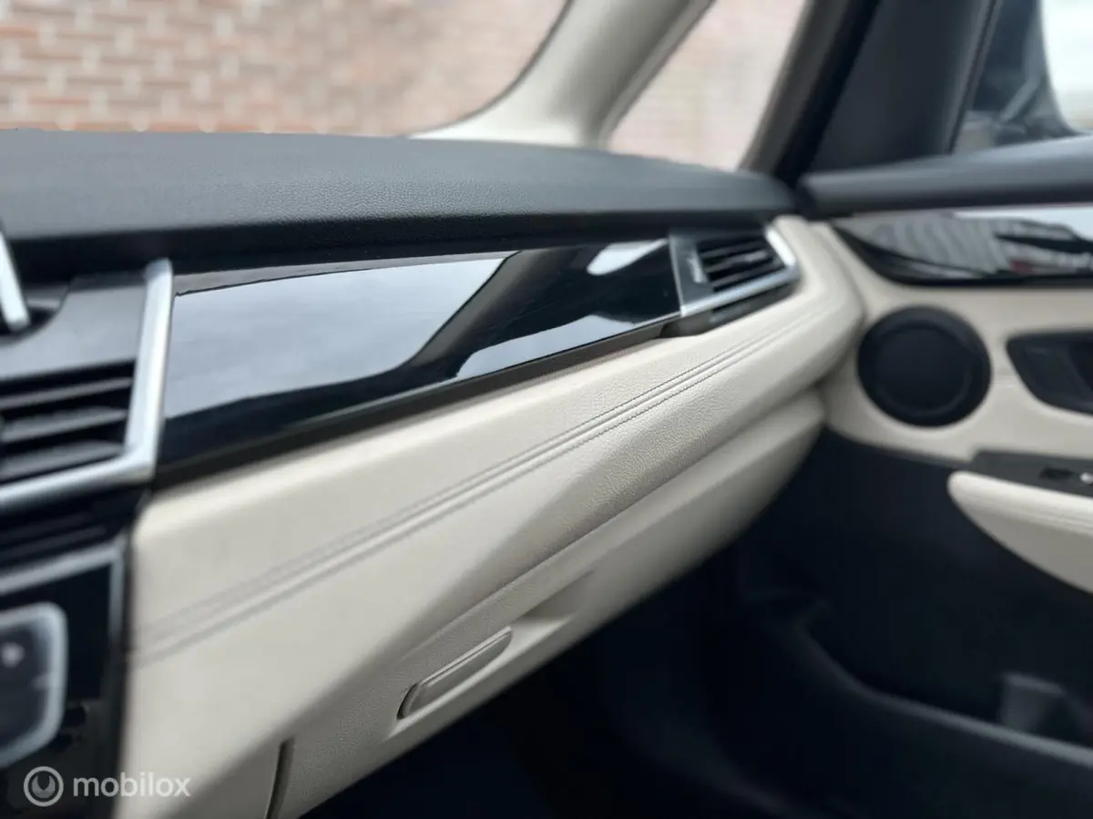 225xe iPerformance Centennial High Executive