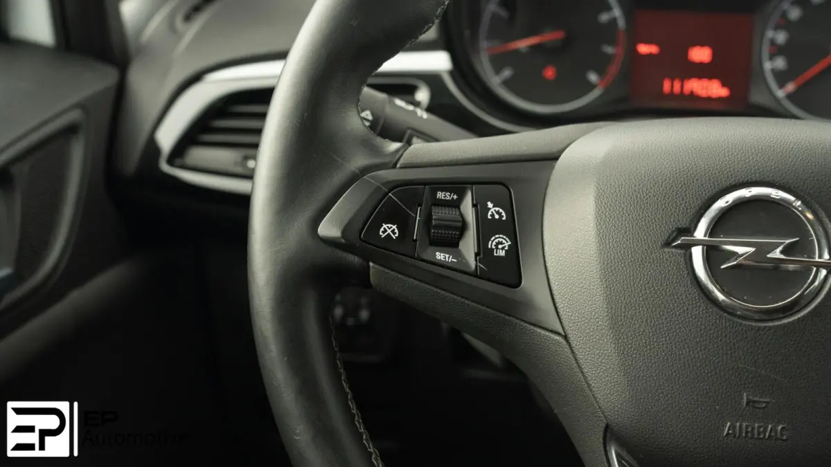 1.4T|Stoel&StuurVerwarming|CarPlay|Parkeersensor|