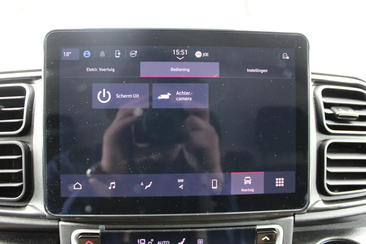 Electric L3 110 kWh | CAMERA | NAVI 10" | DRAADLOOS CARPLAY | BETIMMERING LAADRUIMTE |