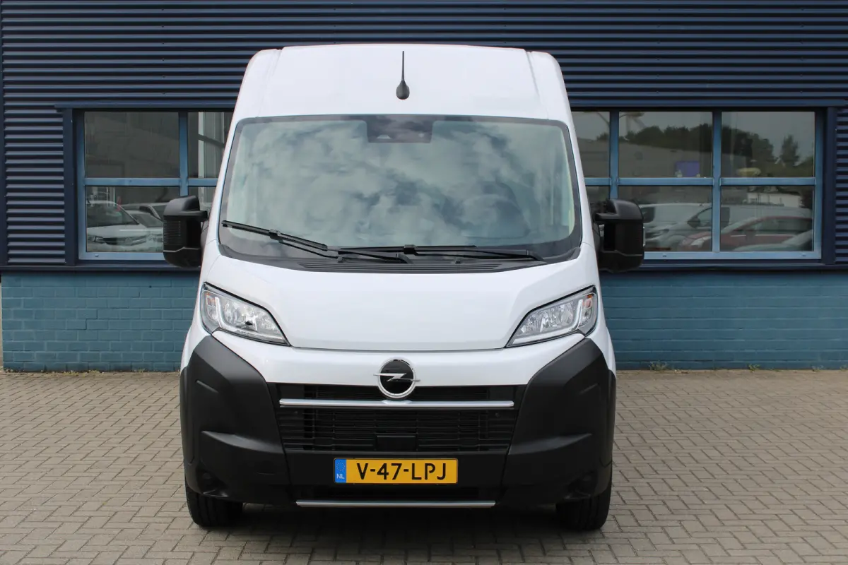 Electric L3 110 kWh | CAMERA | NAVI 10" | DRAADLOOS CARPLAY | BETIMMERING LAADRUIMTE |