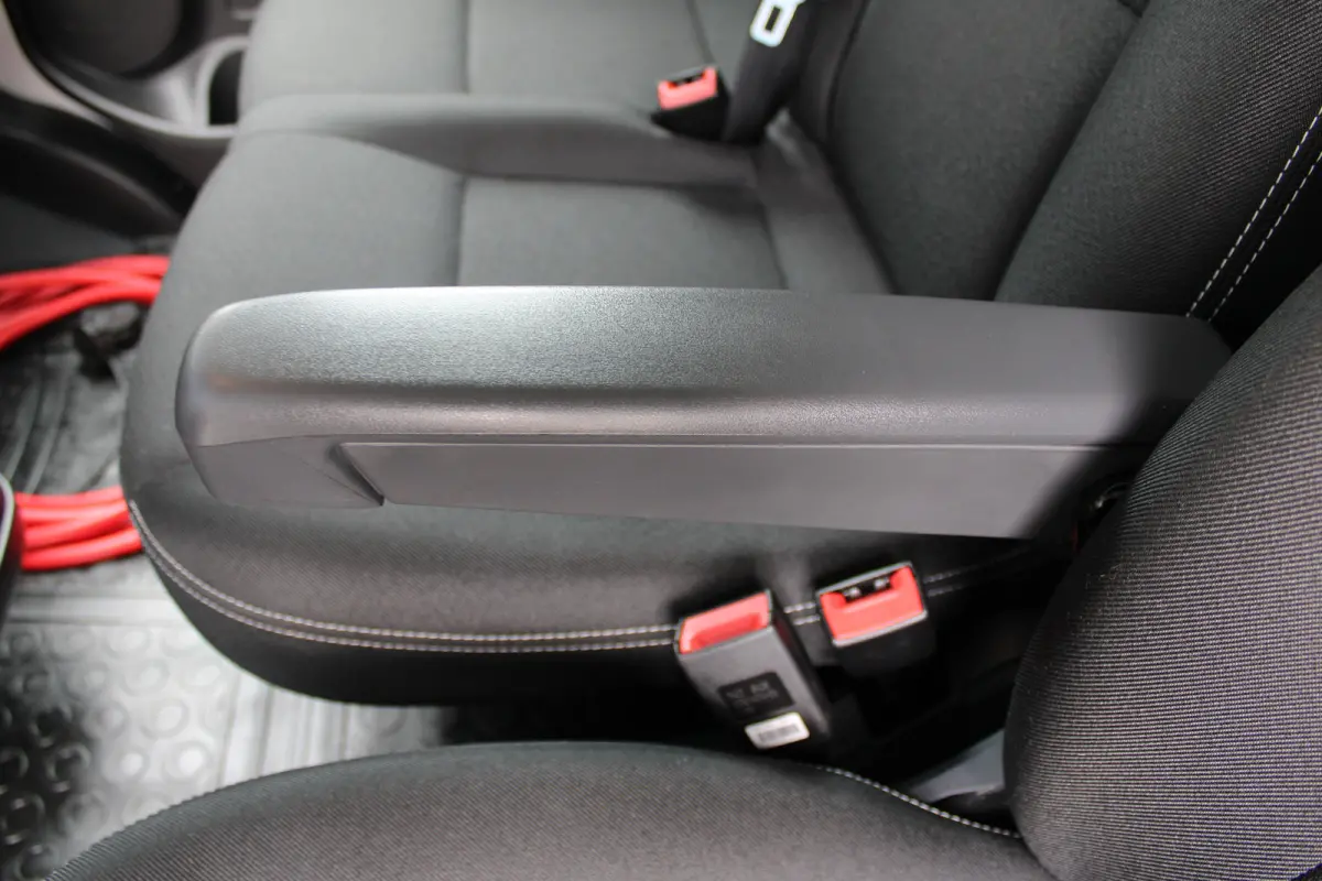 Electric L3 110 kWh | CAMERA | NAVI 10" | DRAADLOOS CARPLAY | BETIMMERING LAADRUIMTE |