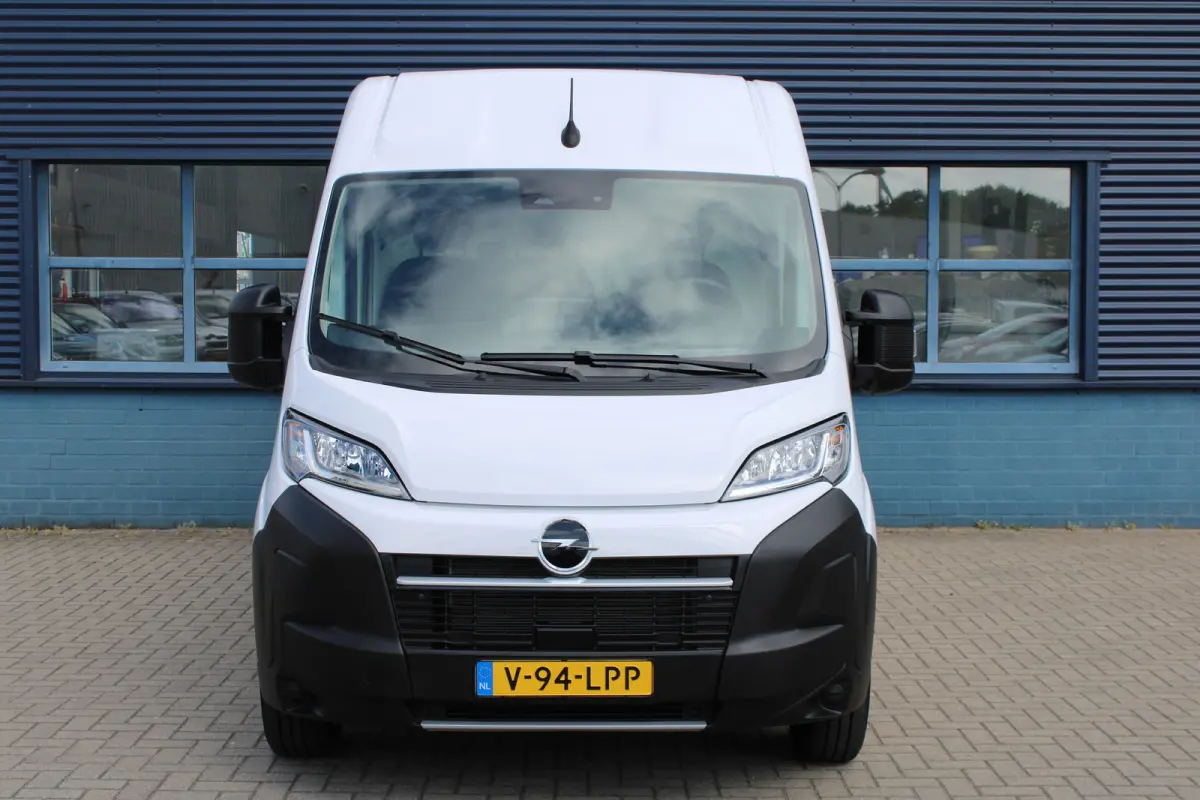 Electric L3 110 kWh | CAMERA | NAVI 10" | DRAADLOOS CARPLAY | BETIMMERING LAADRUIMTE |