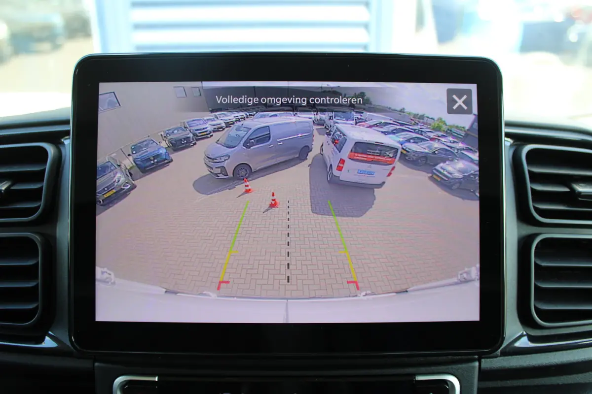 Electric L3 110 kWh | CAMERA | NAVI 10" | DRAADLOOS CARPLAY | BETIMMERING LAADRUIMTE |