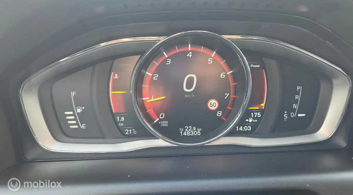 2.0 T5 AWD Momentum Leder-Panoramadak-Trekhaak