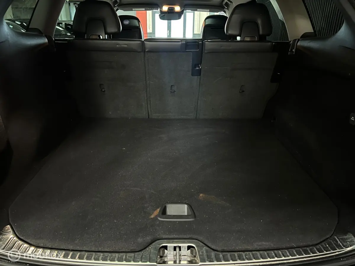 2.0 T5 AWD Momentum Leder-Panoramadak-Trekhaak