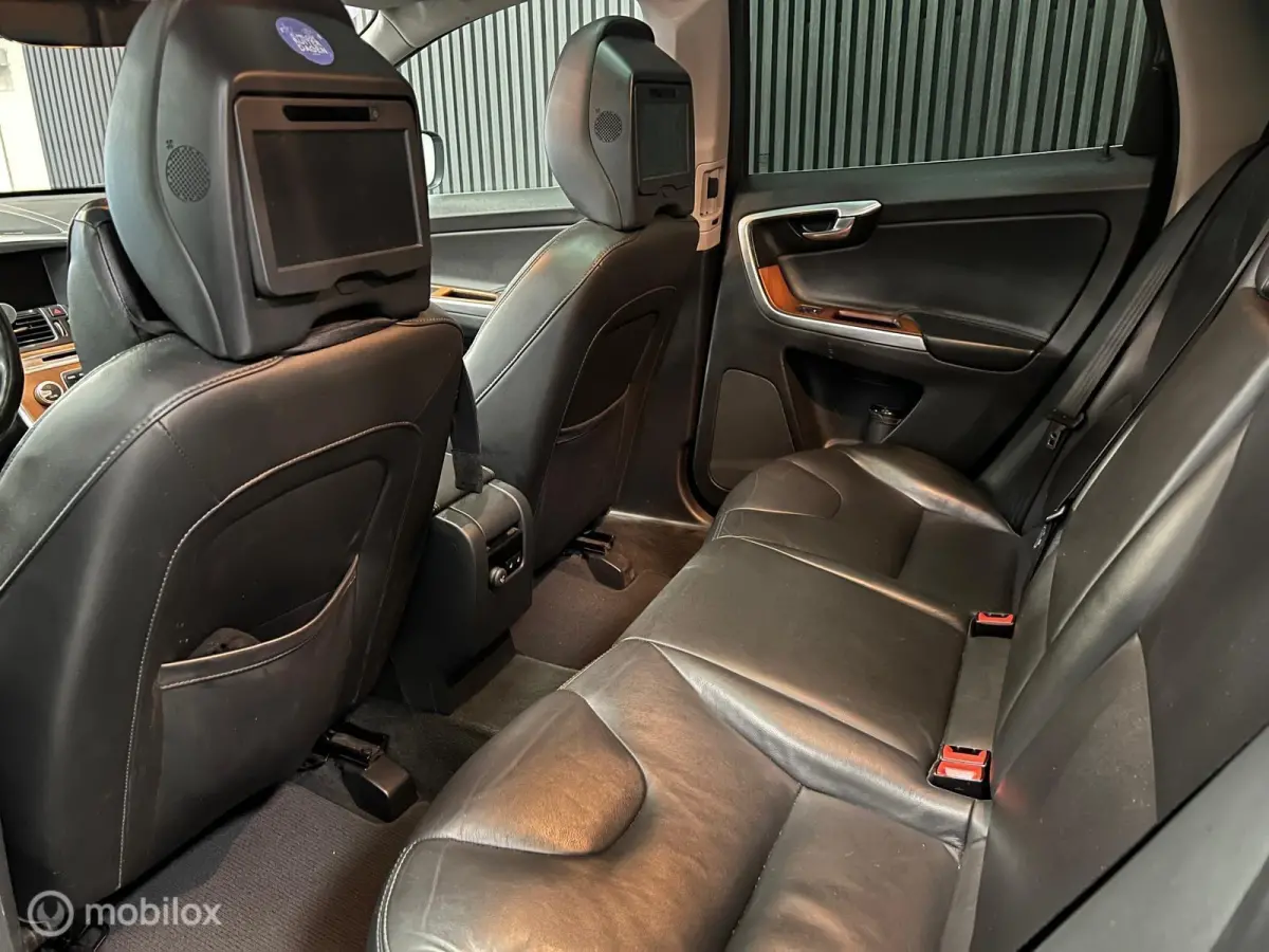 2.0 T5 AWD Momentum Leder-Panoramadak-Trekhaak