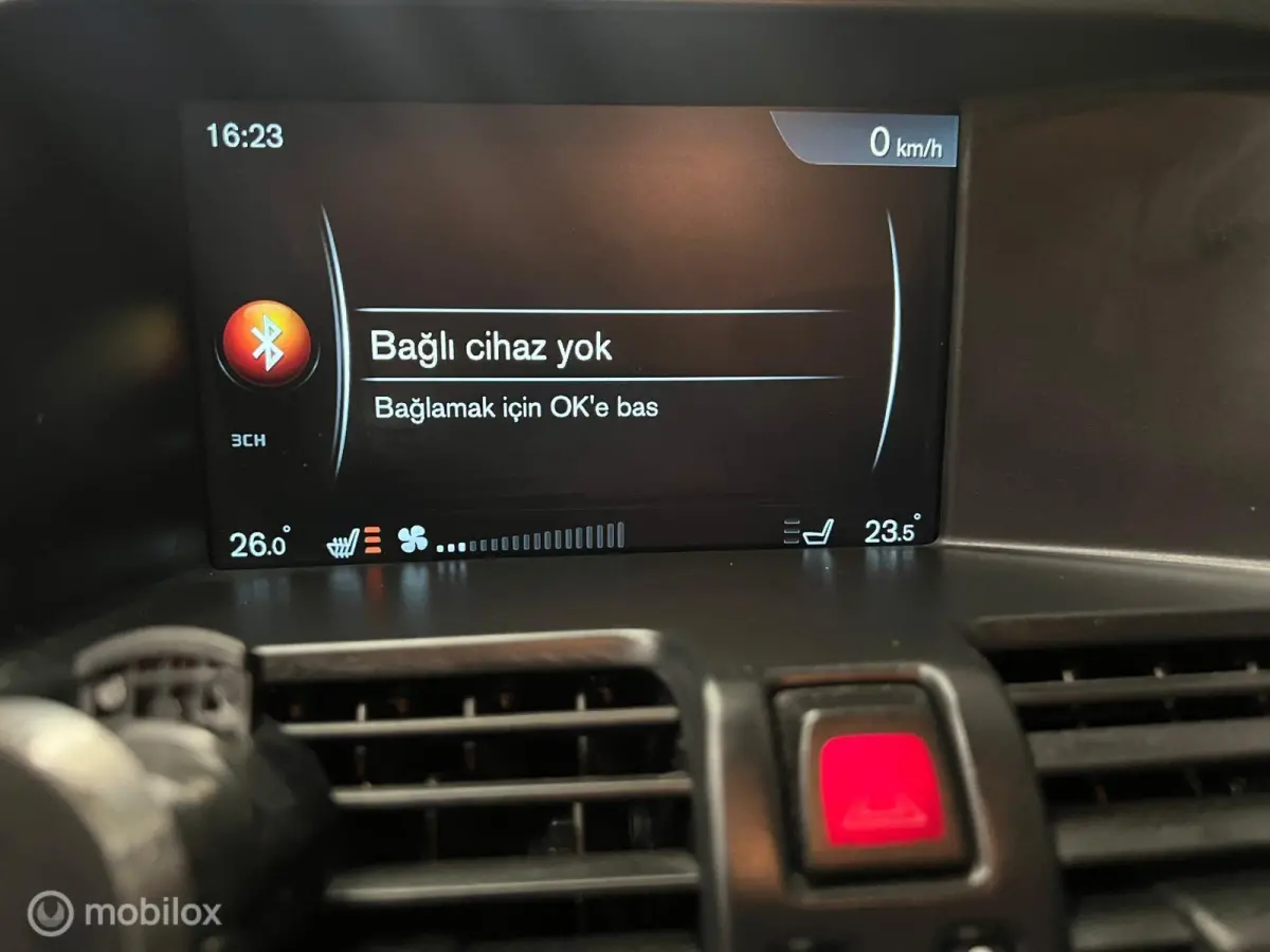 2.0 T5 AWD Momentum Leder-Panoramadak-Trekhaak