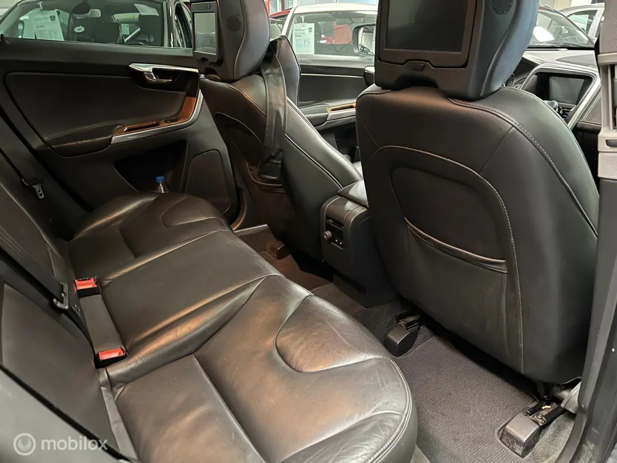 2.0 T5 AWD Momentum Leder-Panoramadak-Trekhaak