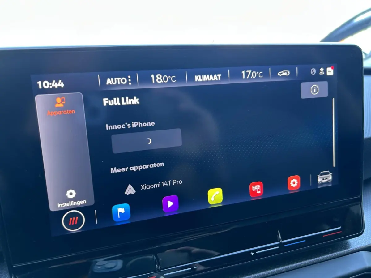 1.0 eTSI AUTOM. Style DIGI DISPLAY I APPLE CARPLAY I NAVI + CAMERA I PDC V+A