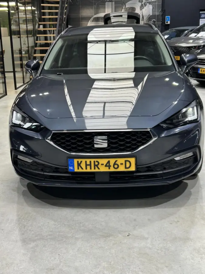 1.0 eTSI AUTOM. Style DIGI DISPLAY I APPLE CARPLAY I NAVI + CAMERA I PDC V+A