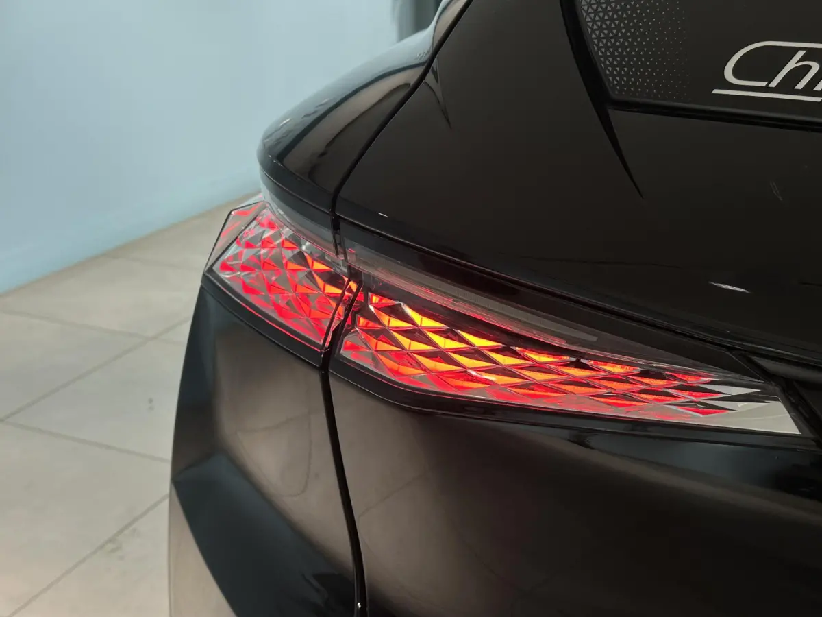1.2 PureTech Performance Line | Camera | Leder | Climate control | Trekhaak