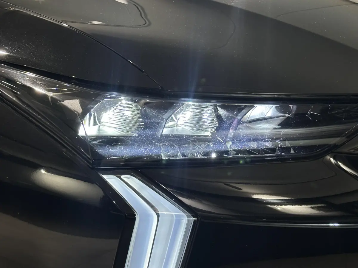 1.2 PureTech Performance Line | Camera | Leder | Climate control | Trekhaak