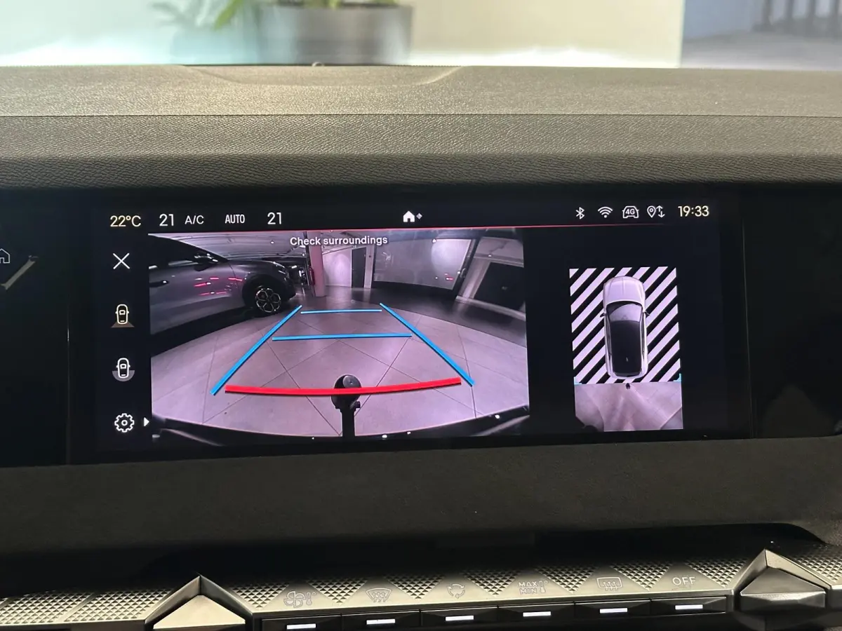 1.2 PureTech Performance Line | Camera | Leder | Climate control | Trekhaak