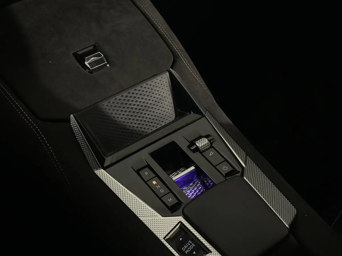1.2 PureTech Performance Line | Camera | Leder | Climate control | Trekhaak
