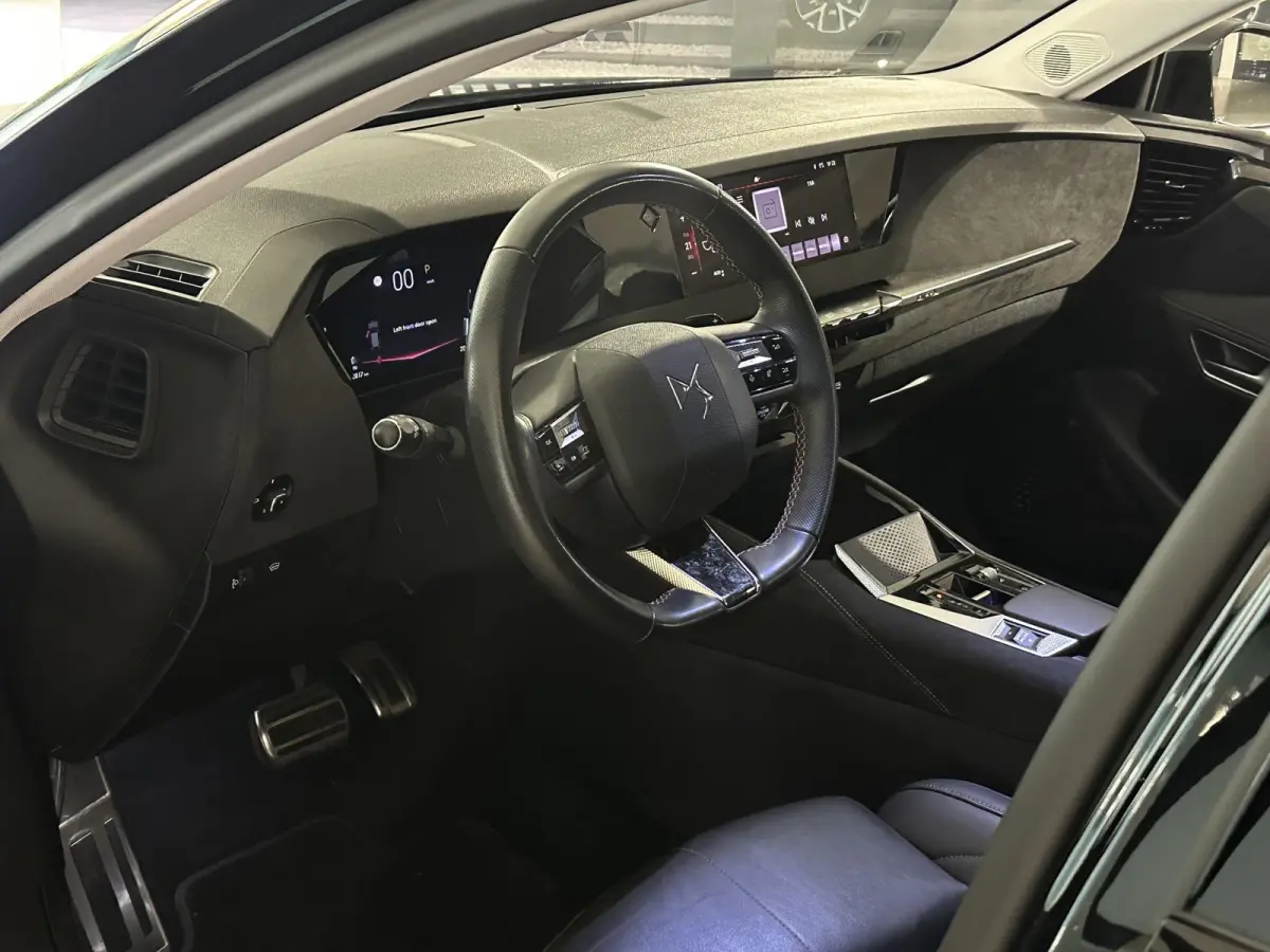 1.2 PureTech Performance Line | Camera | Leder | Climate control | Trekhaak