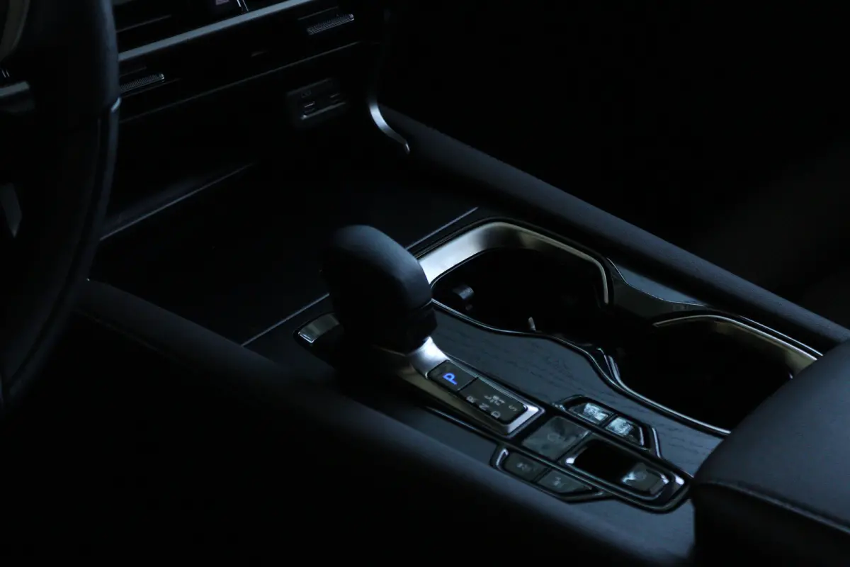 450h+ Plug-in Hybrid President Line ''OP AFSRPAAK'' | Adapt. Cruise | Schuifdak | Memory | HUD | Stoelventilatie | 360 Camera | Mark Levinson | Keyless