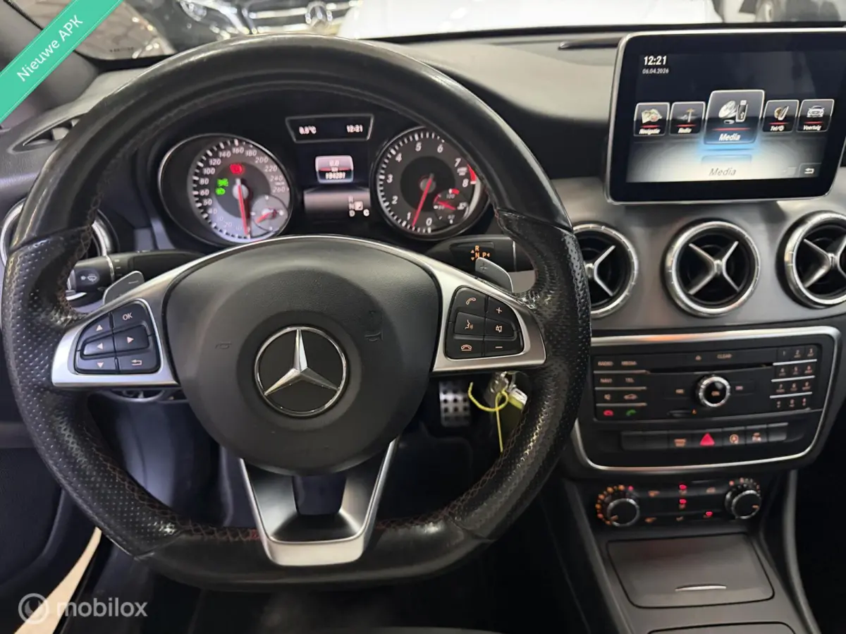 180 AMG|Clima|Xenon|Navi|Cruise|PDC|