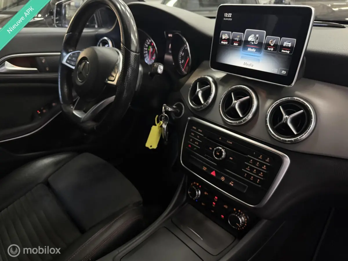 180 AMG|Clima|Xenon|Navi|Cruise|PDC|