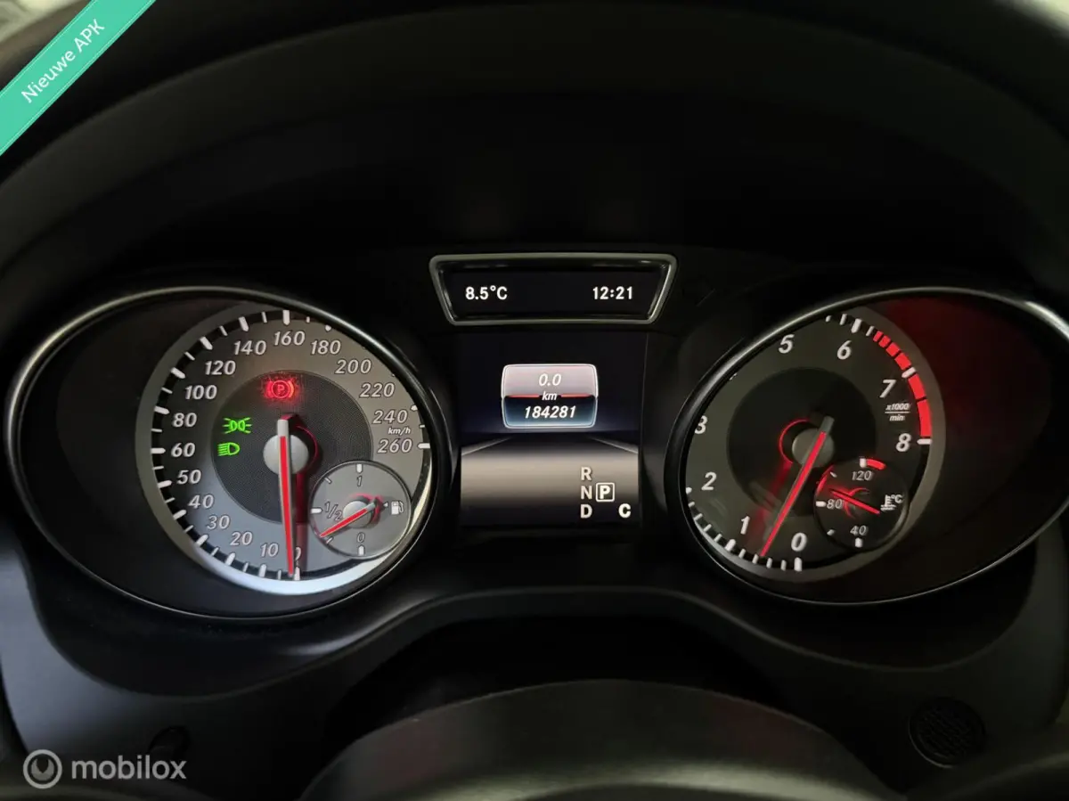 180 AMG|Clima|Xenon|Navi|Cruise|PDC|