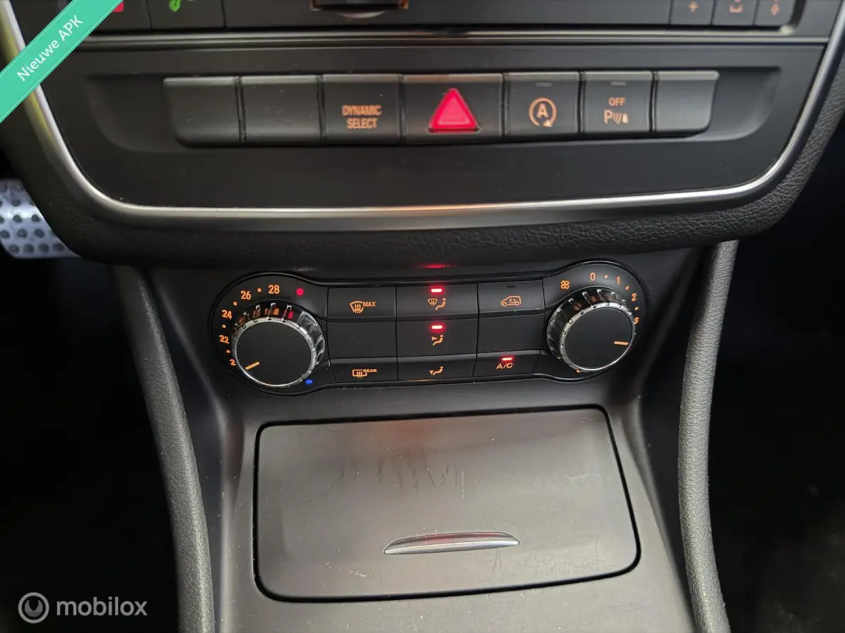 180 AMG|Clima|Xenon|Navi|Cruise|PDC|