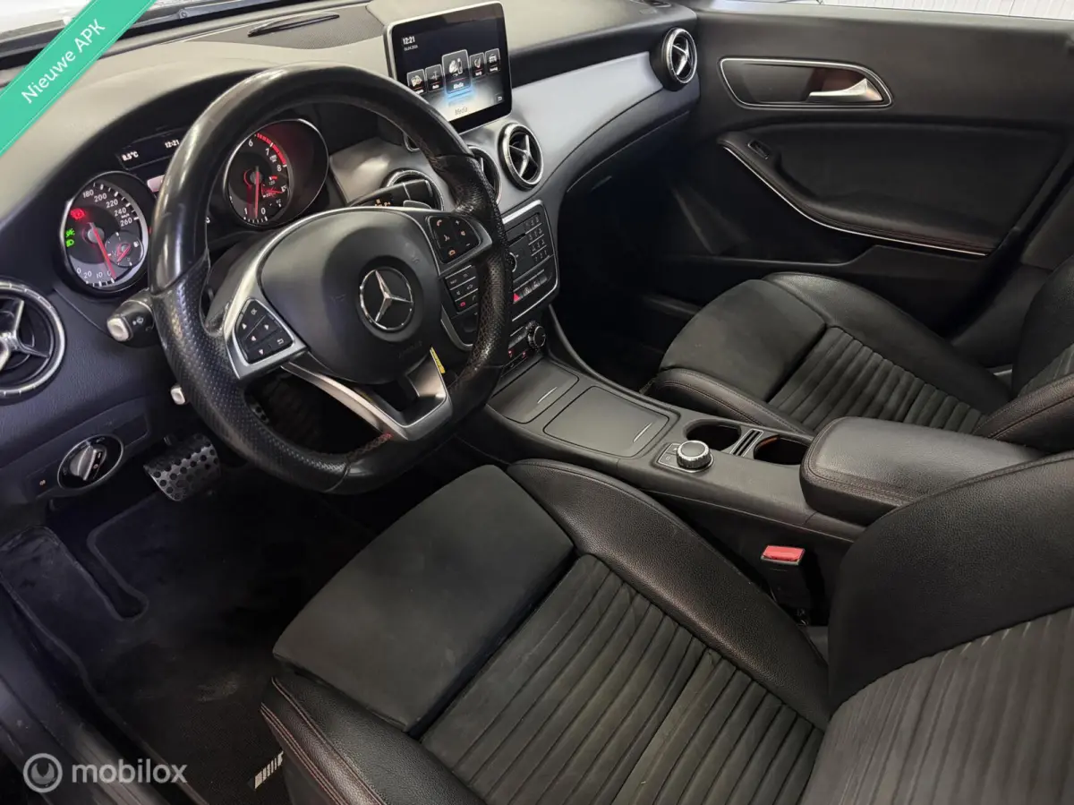180 AMG|Clima|Xenon|Navi|Cruise|PDC|