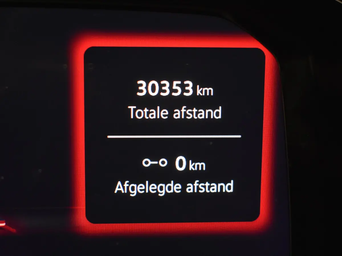 1.5 eHybrid Life Edition 204Pk DSG/AUTO | Panorama-dak | SOH 100% l Achteruitrijcamera | Apple carplay Android auto | DAB | Parkeer  assistent |18"LMV
