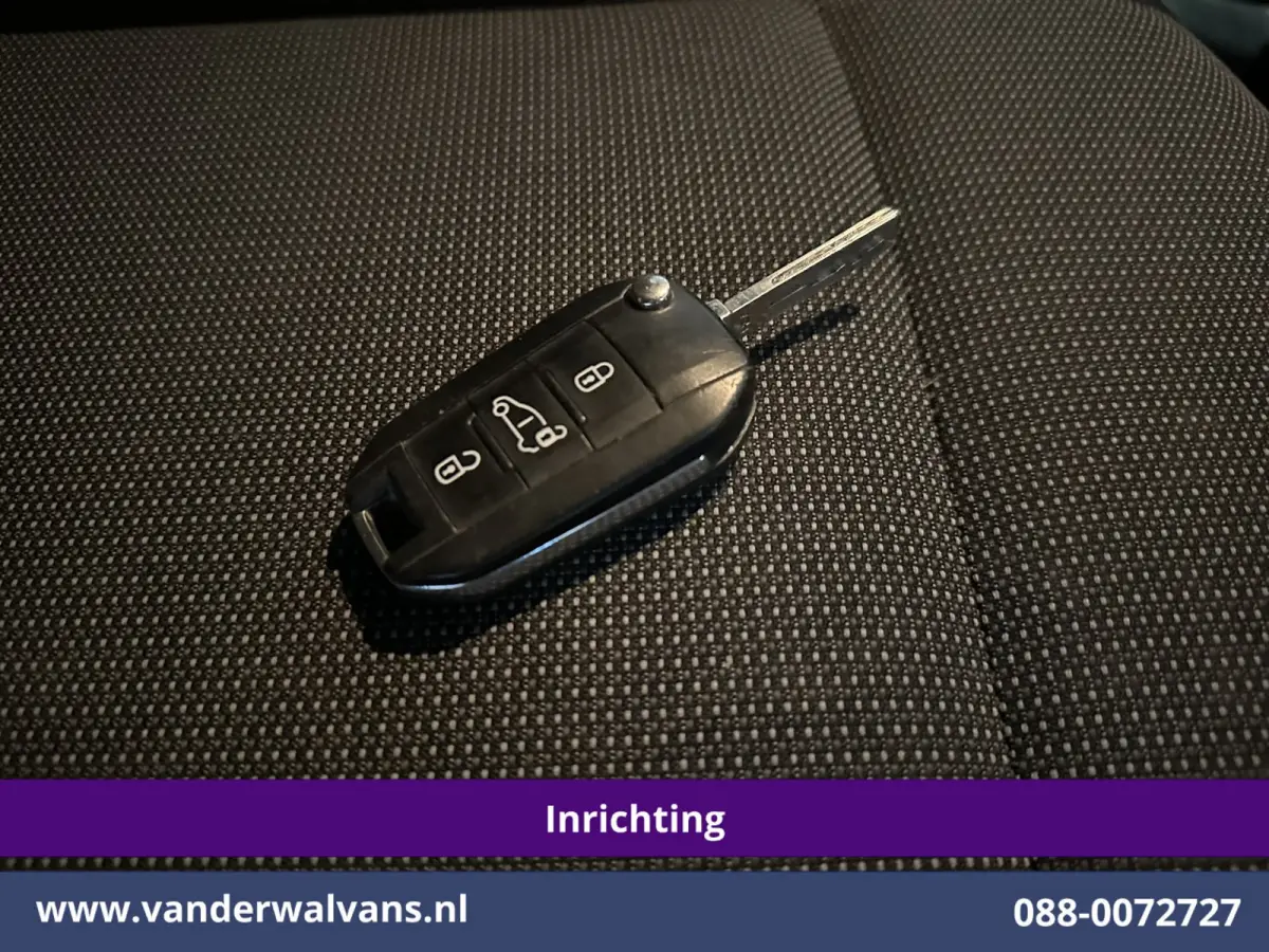 1.5 BlueHDI 102pk L1H1 inrichting Omvormer Euro6 Airco | Trekhaak | Apple Carplay | Cruisecontrol Android auto, Dakdragers, parkeersensoren,