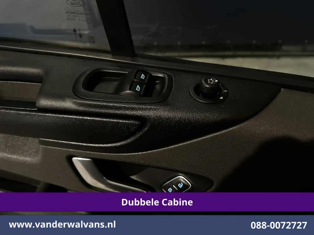2.0 TDCI 131pk L2H1 Dubbele Cabine Euro6 Airco | 5-Zits | Camera | LED | 2800kg Trekhaak | Apple Carplay Cruisecontrol, Android Auto, Stoelverwarming, Verwarmde Voorruit, Parkeersensoren