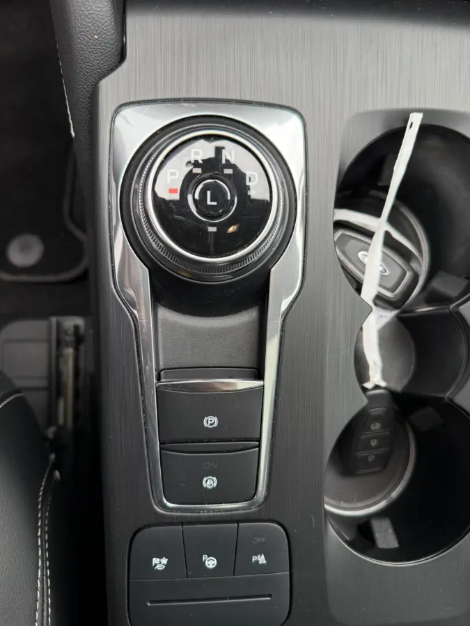 2.5 FHEV 190pk Vignale Panorama, Camera's, Navi, Winter pack, B&O etc. etvc.