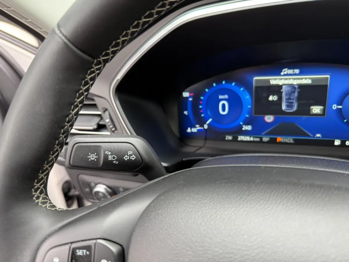 2.5 FHEV 190pk Vignale Panorama, Camera's, Navi, Winter pack, B&O etc. etvc.