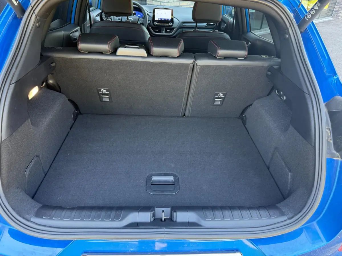 1.0 Eco 155pk AUT. ST-Line X Navi, Winter pack,BLIS, Elk. klep, Adop cruise etc. etc.