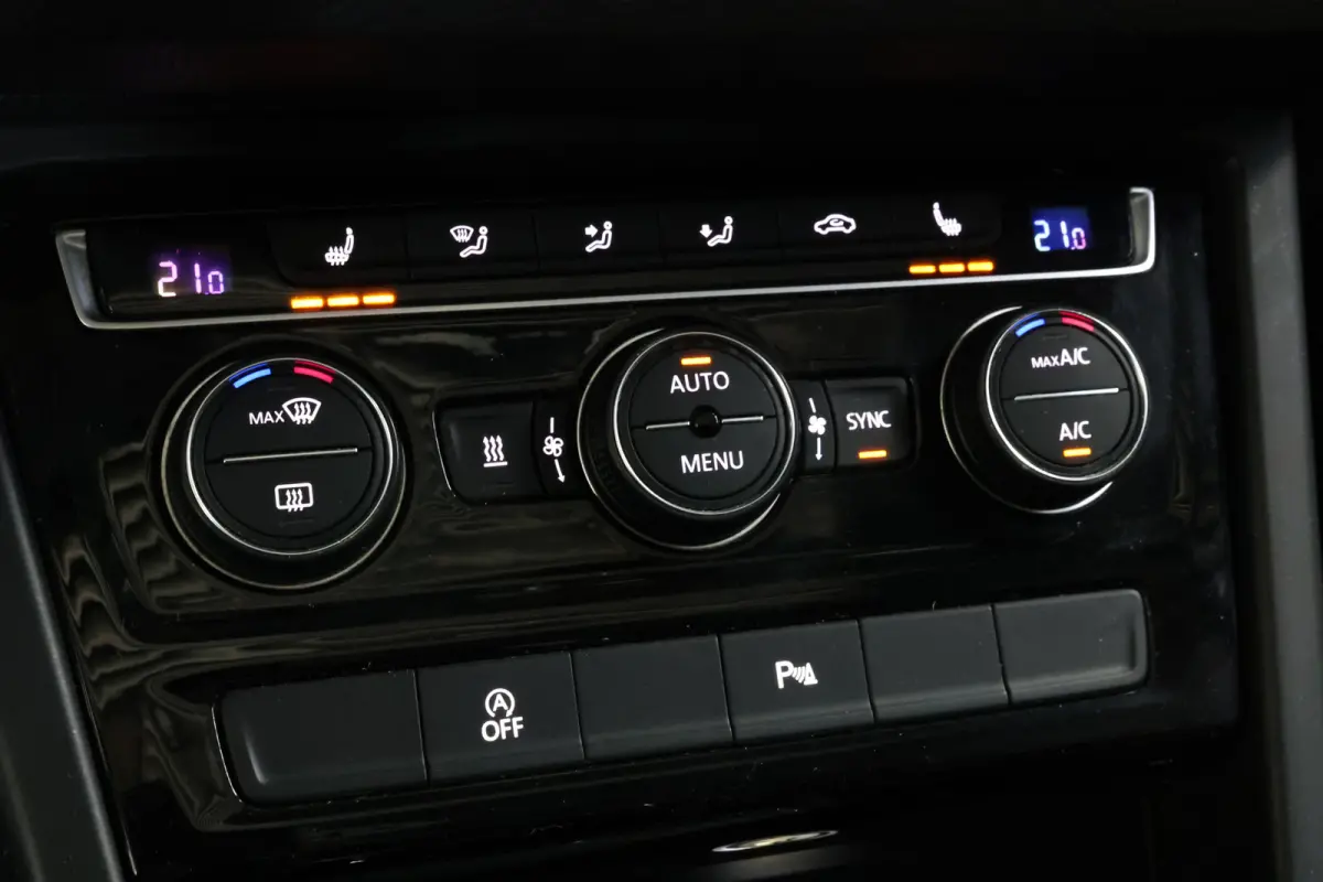1.4 TSI Highline Automaat Panodak Navigatie LED 2017