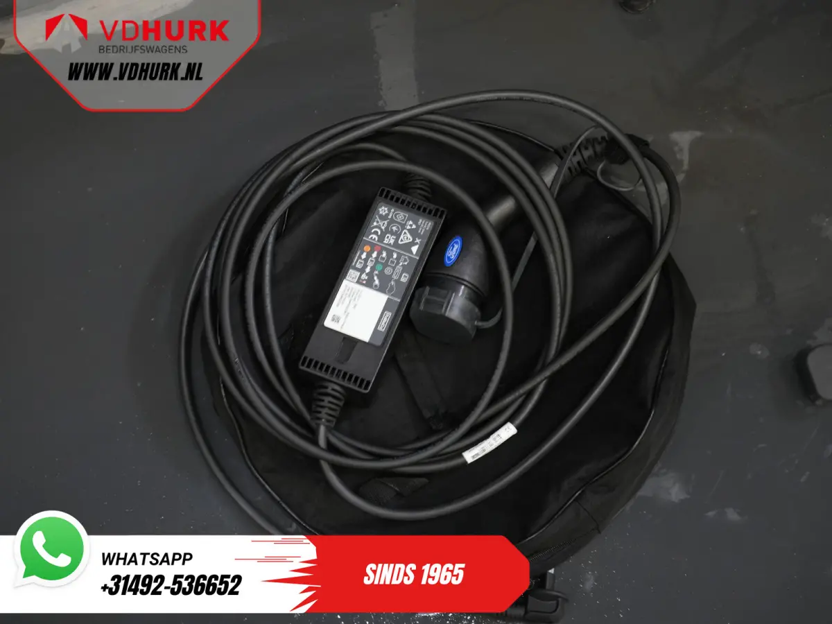 2.5 PHEV 225 pk ST-Line LED/ Head-Up/ Adapt.cruise/ Standkachel/ Keyless/ Elek.klep/ Stoelverw/ Stuurverw./ Carplay/ Navi/ Climate