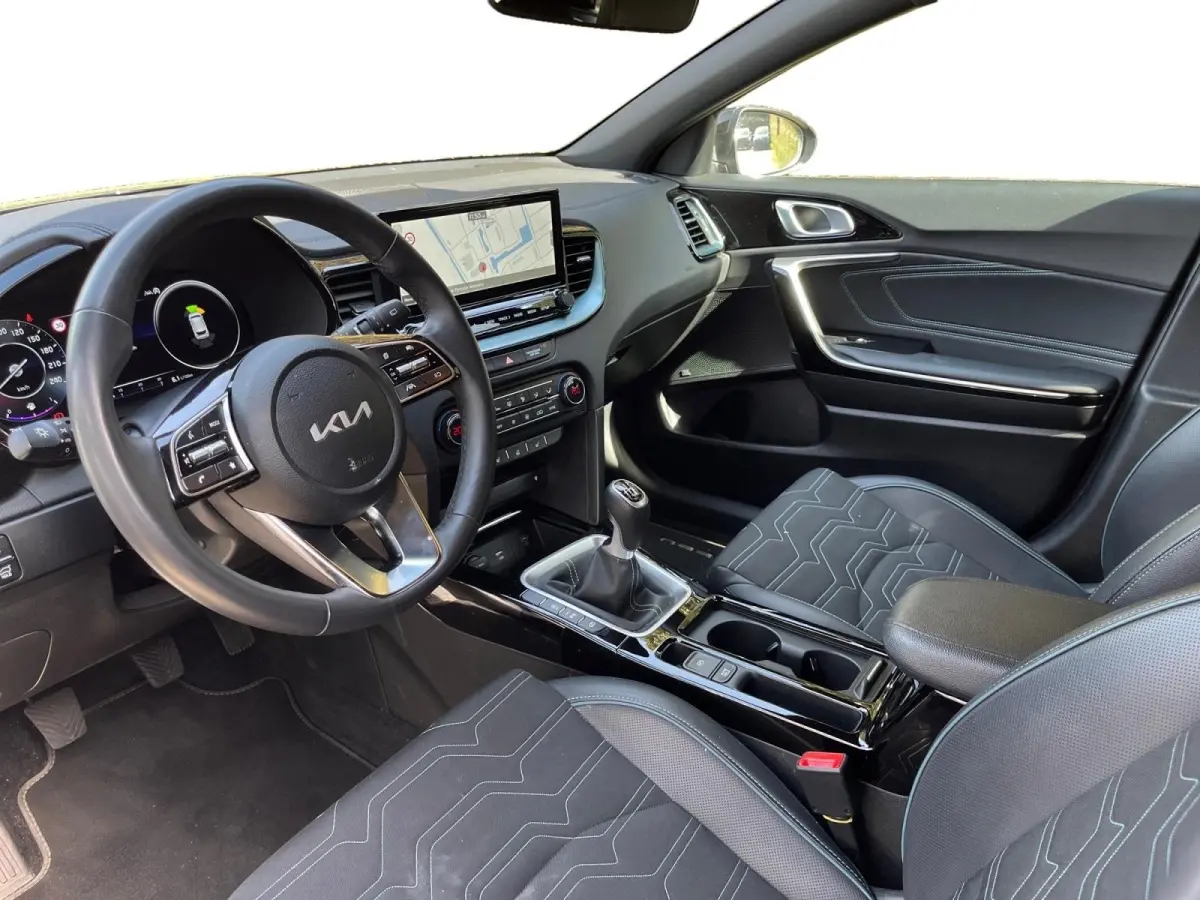 1.0 T-GDi Design Edition | Elektrische achterklep | Keyless entry | Privacy glass