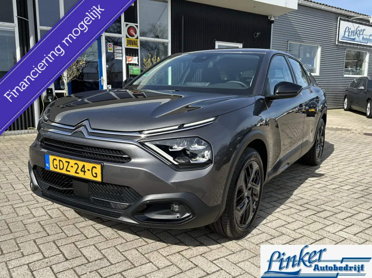 1.2 Hybrid 136 Plus - NL-AUTO TREKH CAMERA CARPLAY AUTOMAAT