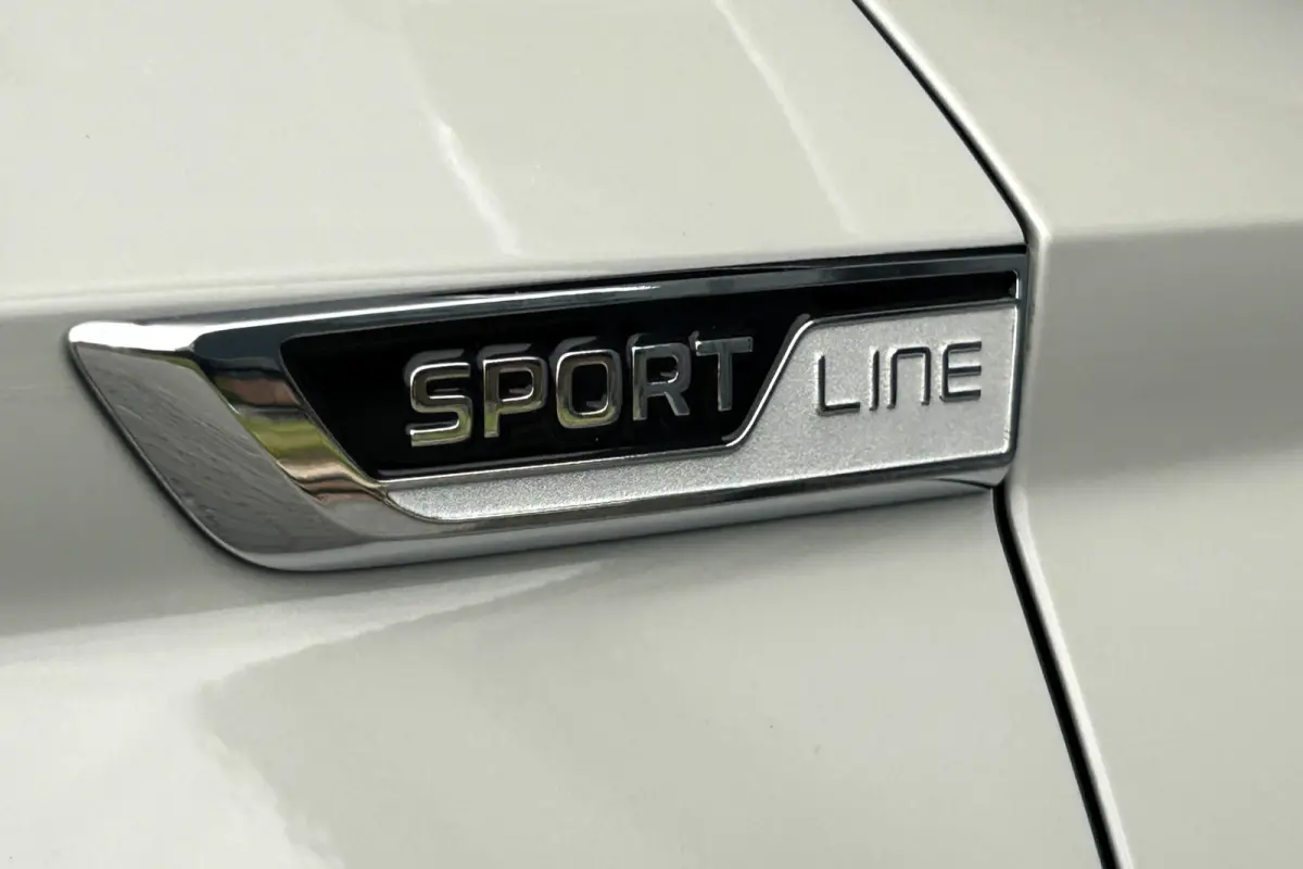 1.5 TSI ACT 150pk DSG Sportline LED 19" KEYLESS WINTERPAKKET
