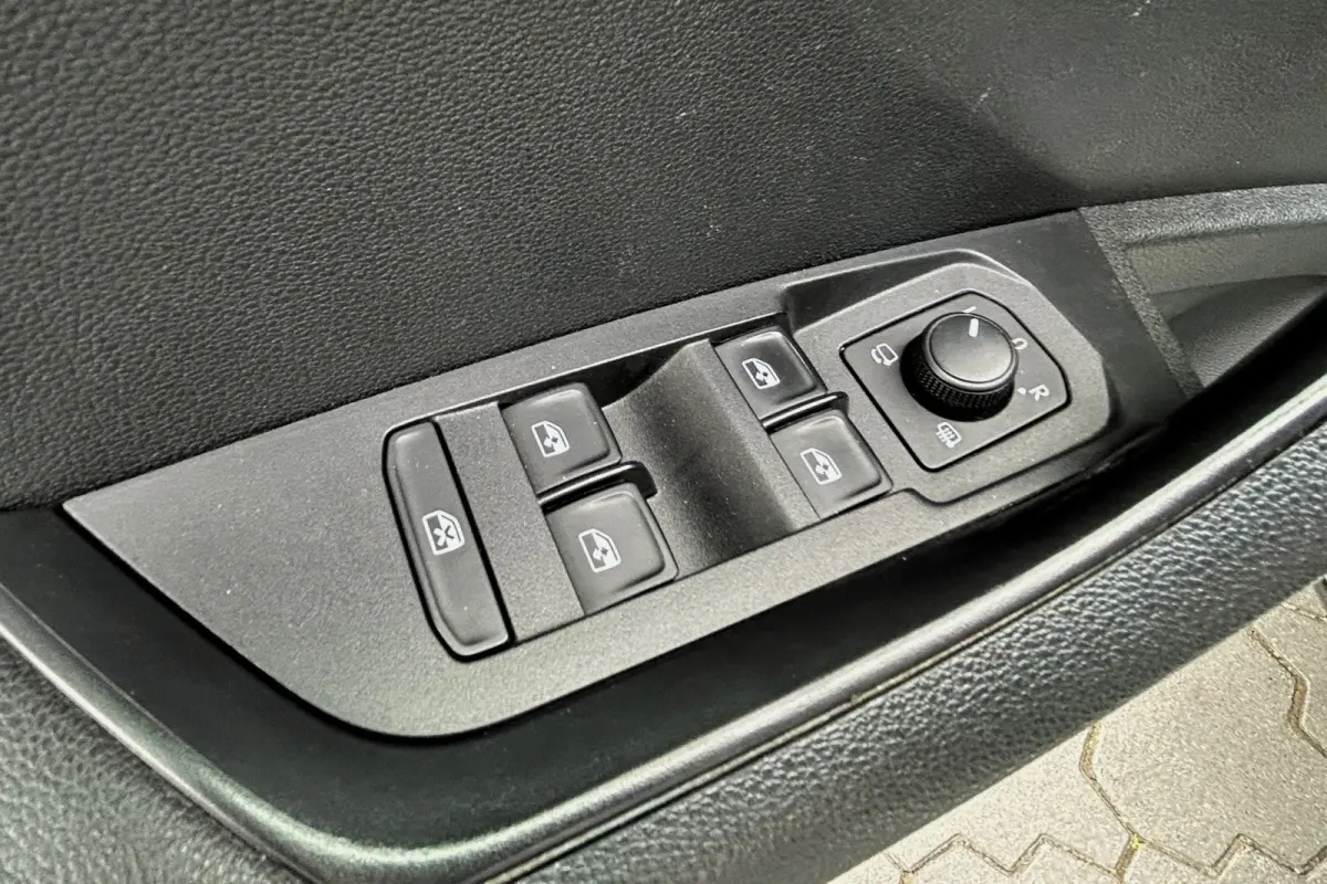 1.5 TSI ACT 150pk DSG Sportline LED 19" KEYLESS WINTERPAKKET