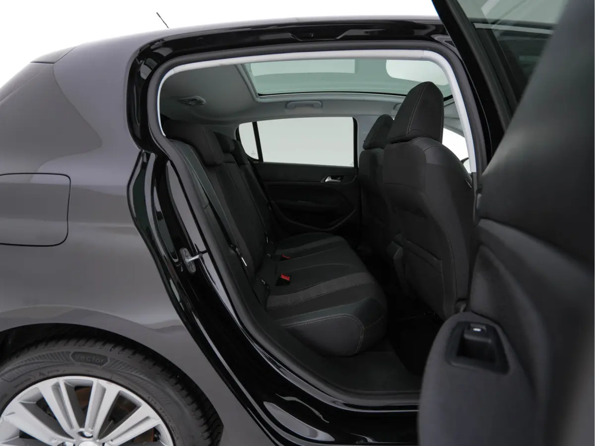 1.5 BlueHDi Blue Lease Premium *PANO | NAVI-FULLMAP | CAMERA | SPORTSEATS | DAB | PRIVACY-GLASS | ECC | PDC | CRUISE | TOWBAR | 16''ALU*