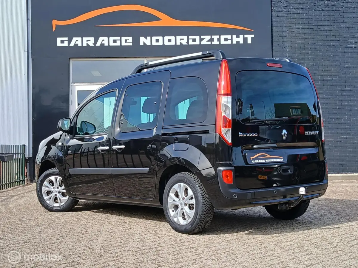 1.2 LIMITED / 5 Persoons / USB aansluiting / ISO fix / Dak rails / 15 inch Sportvelgen