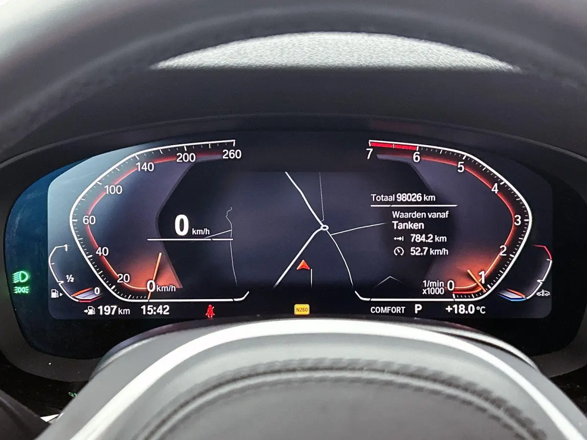520i High Executive Edition | M- PAKKET SPORTSTUUR | STOELVERWARMING | STOELKOELING | MEMORY STOELEN | LEDEREN BEKLEDING | CRUISE CONTROL |