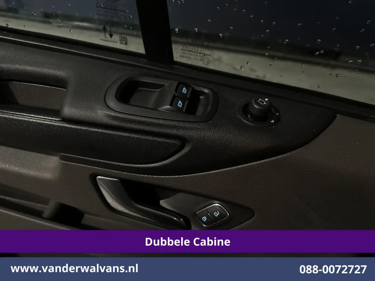 2.0 TDCI 130pk L2H1 Dubbele Cabine Euro6 Airco | 5-Zits | Navigatie | Apple Carplay | LED | Cruisecontrol Android Auto, Stoelverwarming, Parkeersensoren, Achterklep