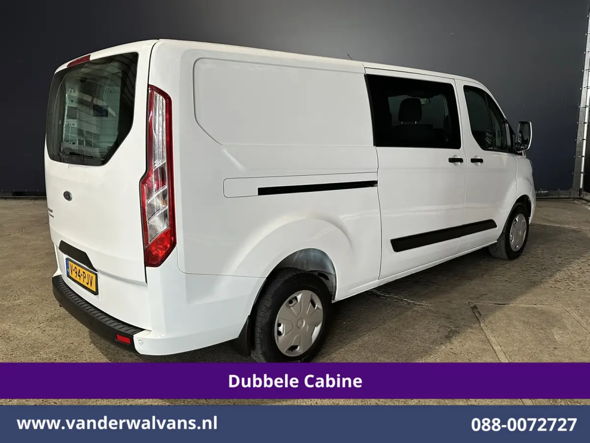 2.0 TDCI 130pk L2H1 Dubbele Cabine Euro6 Airco | 5-Zits | Navigatie | Apple Carplay | LED | Cruisecontrol Android Auto, Stoelverwarming, Parkeersensoren, Achterklep